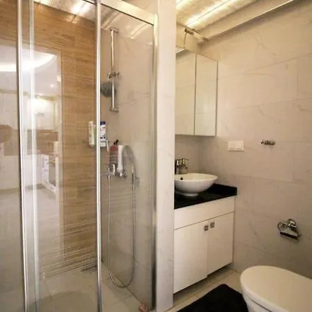 شقة One Bedroom Near Cleopatra *