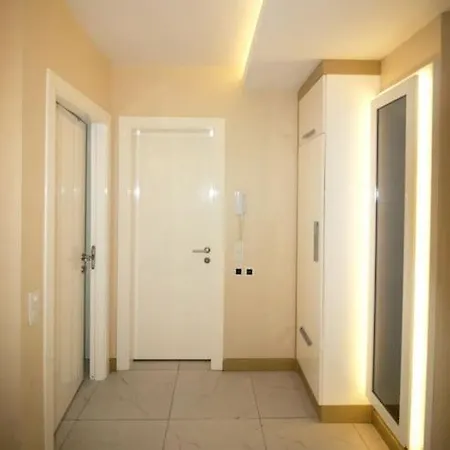 One Bedroom Near Cleopatra * 阿拉尼亚